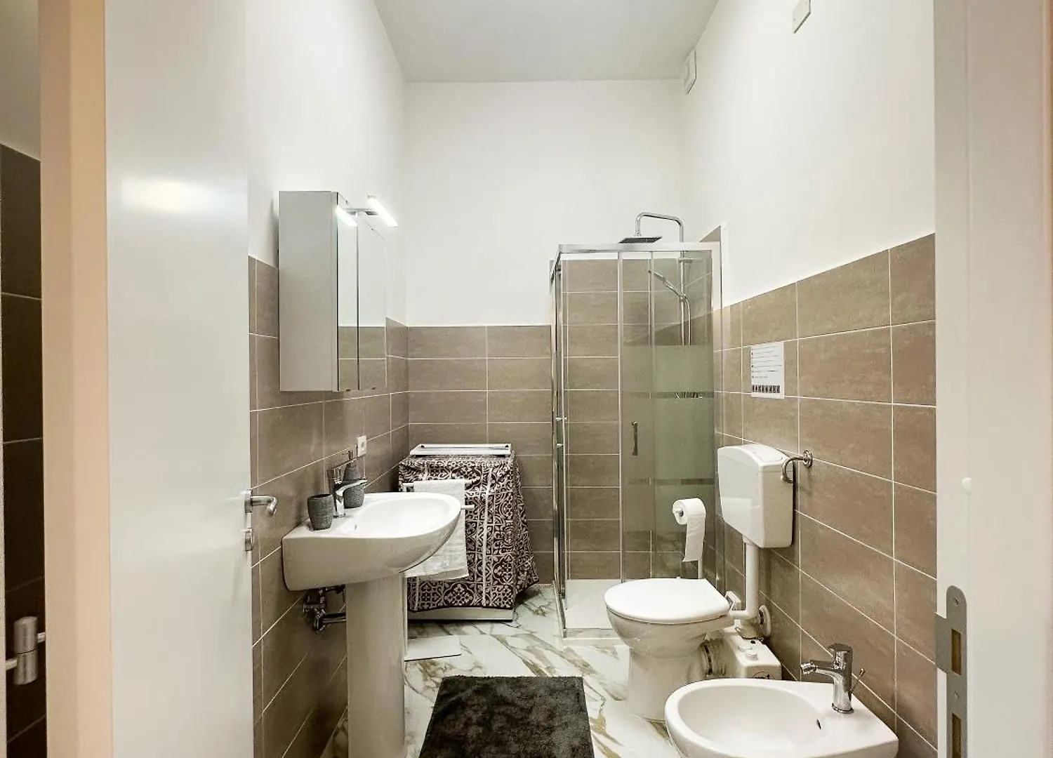 Bed & Breakfast La Casetta Di Matteo - Sciuti Apartment Palermo